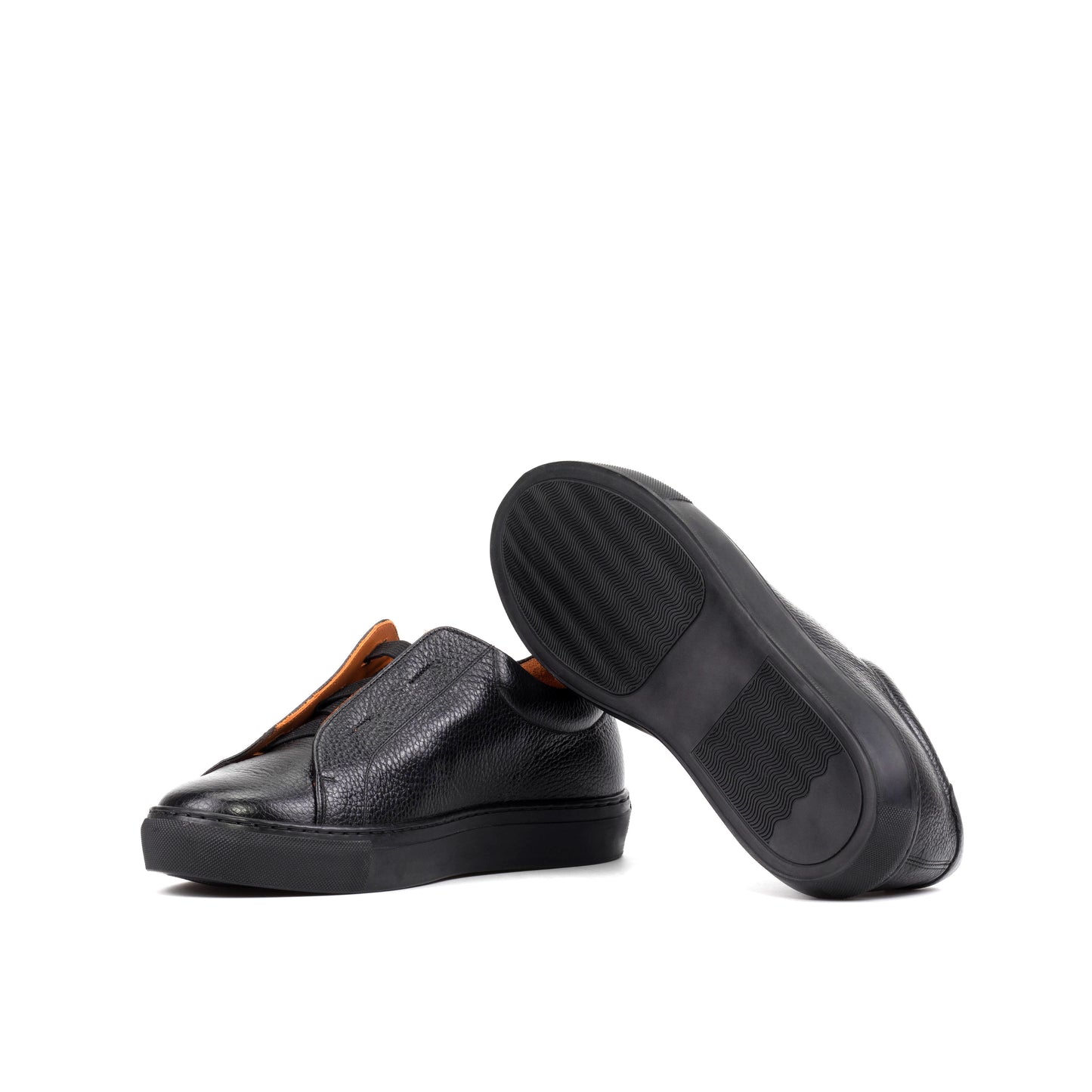 Laceless trainer